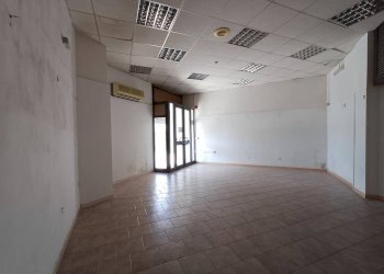 Foto 15 - Locale Commerciale via caduti sul lavoro
15, Casagiove - foto 15