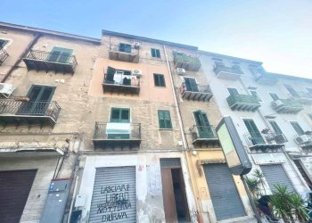 Foto 17 - Three-room apartment Piazza Scaffa
 
17, Palermo - photo 17