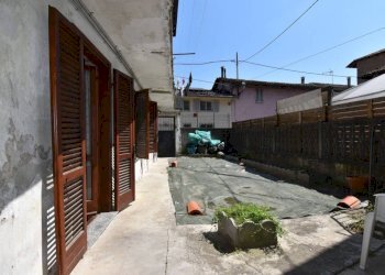 Cortile interno - Casa indipendente via Giuseppe Garibaldi, Rocca d'Arazzo - foto 2