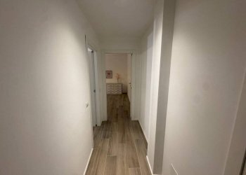 Corridoio - Trilocale via Gian Pietro Puricelli, 1, Gallarate - foto 8