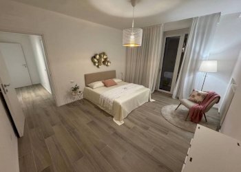 Camera da letto - Three-room apartment via Gian Pietro Puricelli, 1, Gallarate - photo 22