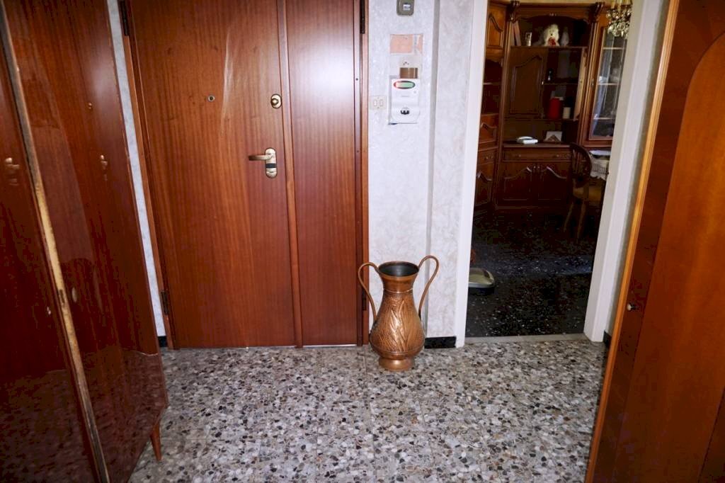 Ingresso - Two-room apartment via Costa del Vento, 15, Genova (neighborhood Voltri) - photo 3