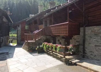 Giardino - Two-room apartment Frazione Carrè, 6, Rhemes-Notre-Dame - photo 4