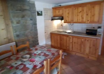 Cucina - Bilocale Frazione Carrè, 6, Rhemes-Notre-Dame - foto 4