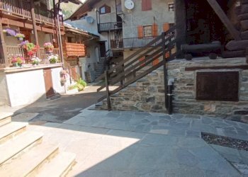 Interno palazzo - Bilocale Frazione Carrè, 6, Rhemes-Notre-Dame - foto 19