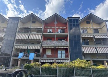 Facciata - Trilocale via Iginio Bersani, Carmagnola - foto 1