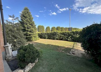 Giardino - Trilocale via Iginio Bersani, Carmagnola - foto 4