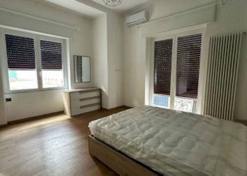 Camera da letto - Appartamento via Antonio Cecchi, Genova - foto 10