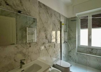 Bagno - Appartamento via Antonio Cecchi, Genova - foto 13