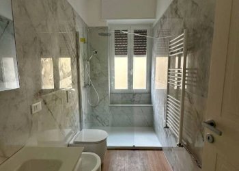 Bagno - Appartamento via Antonio Cecchi, Genova - foto 14