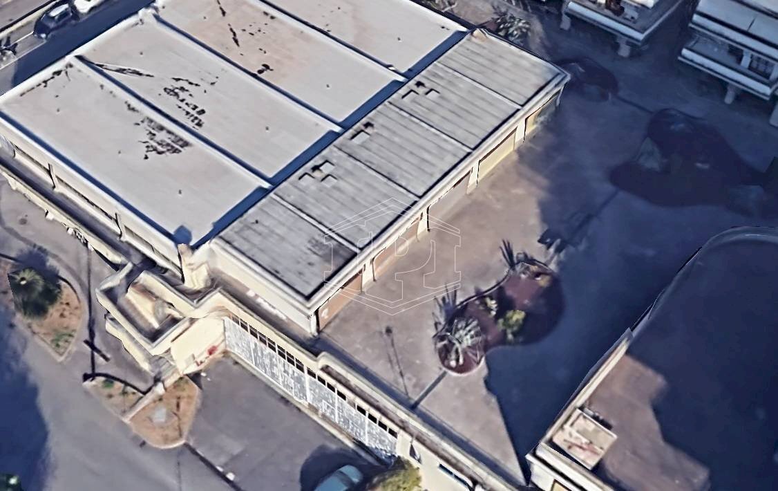 Locale Commerciale Piazza la Scafa, Lavagna - foto 1