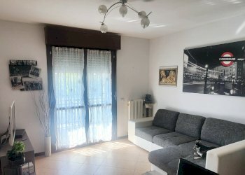 Apartment Reggio nell'Emilia - photo 8