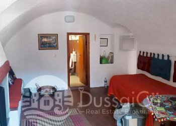 Three-room apartment Via Barberis Colomba, Dolceacqua - photo 17