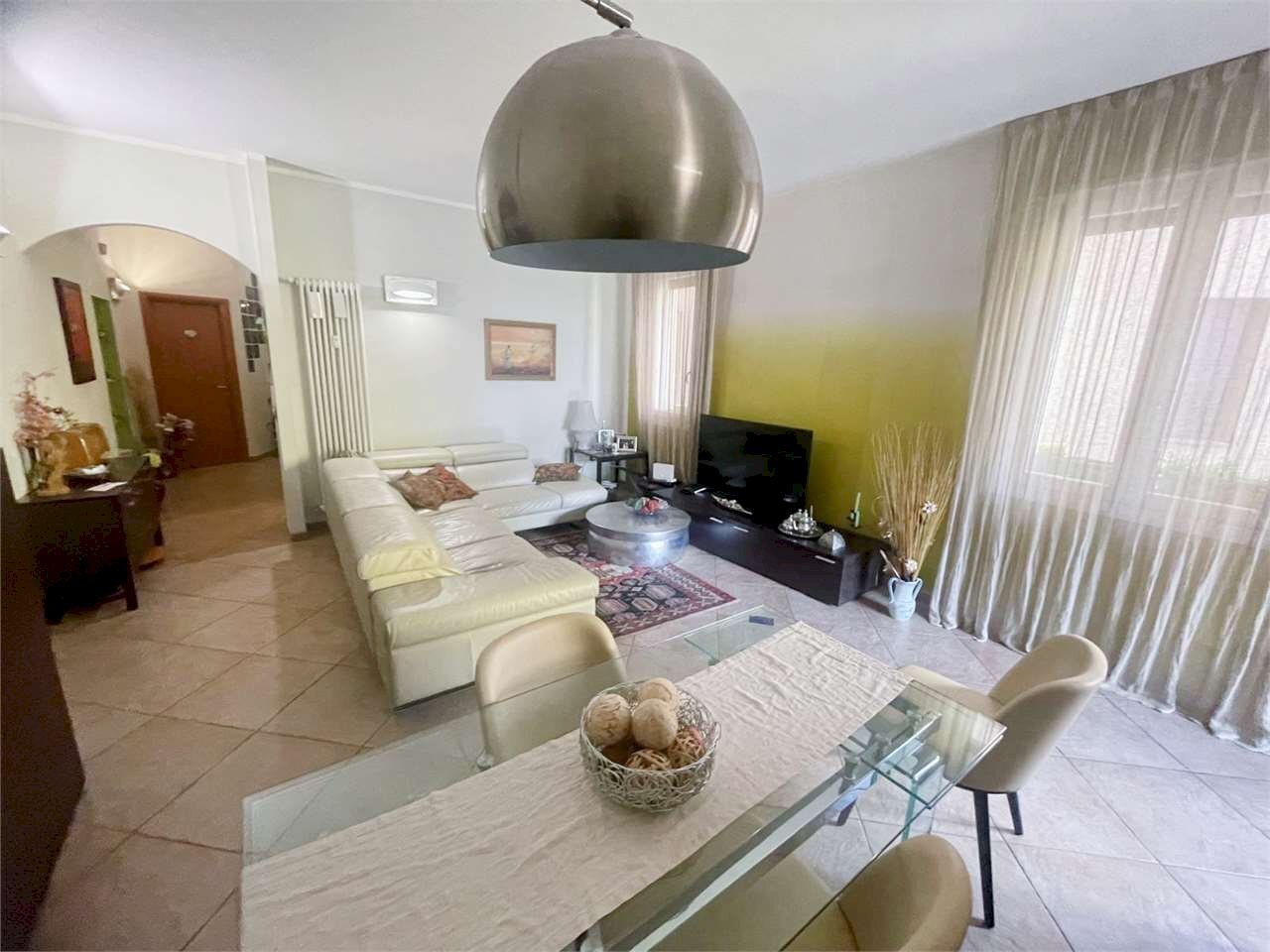 Three-room apartment Modena - photo 2