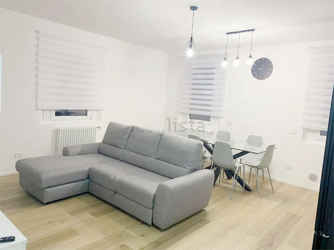 Three-room apartment Modena - photo 1