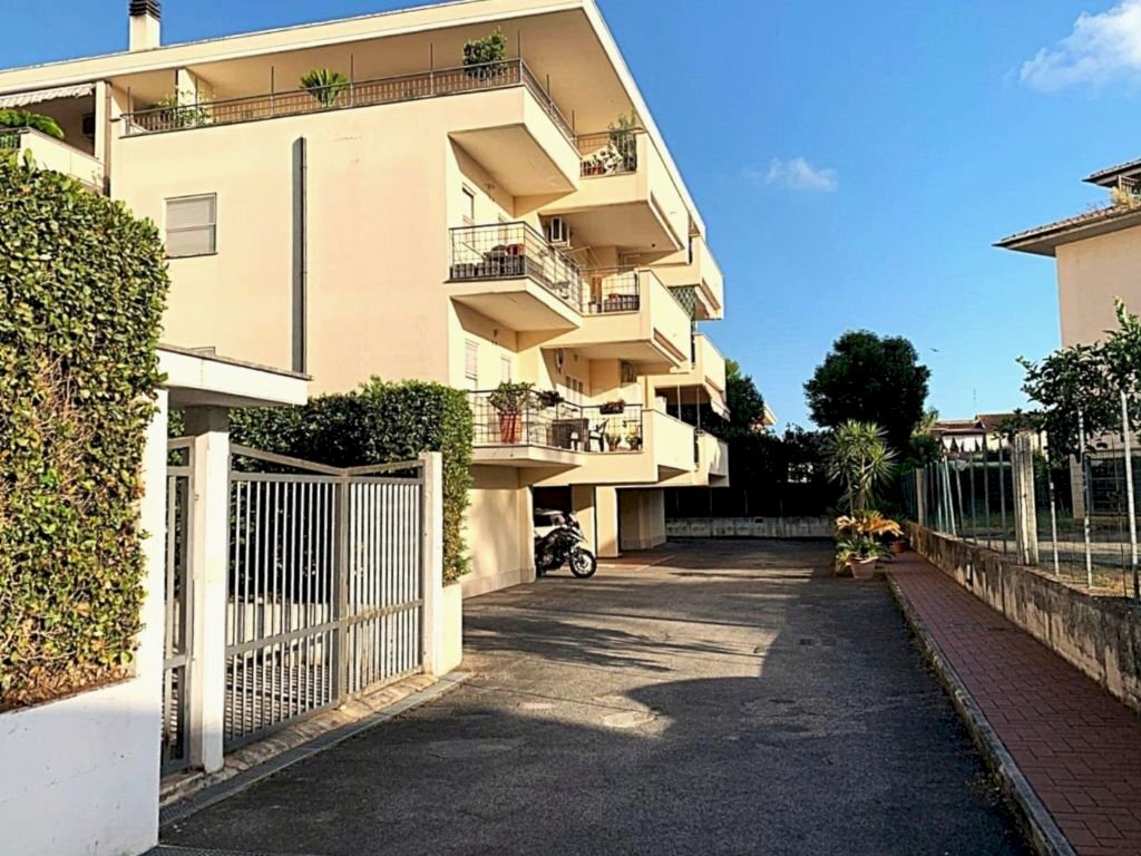 Casa indipendente Via Leone X n. 13, Pontinia - foto 2