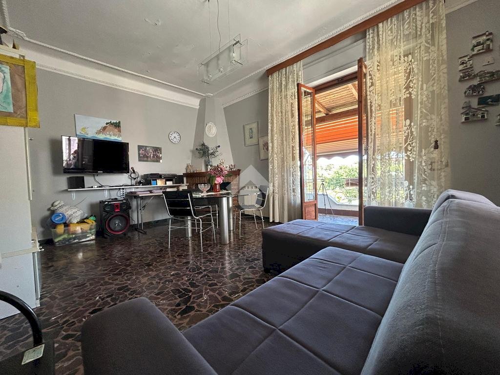 Appartamento Via Socrate Benacci, Sarzana - foto 2