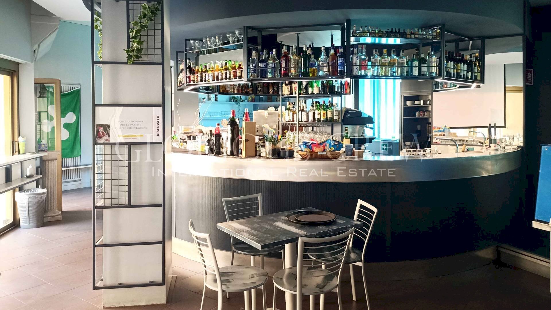 Foto 1 - Shop Via Cavour, Muggiò - photo 1