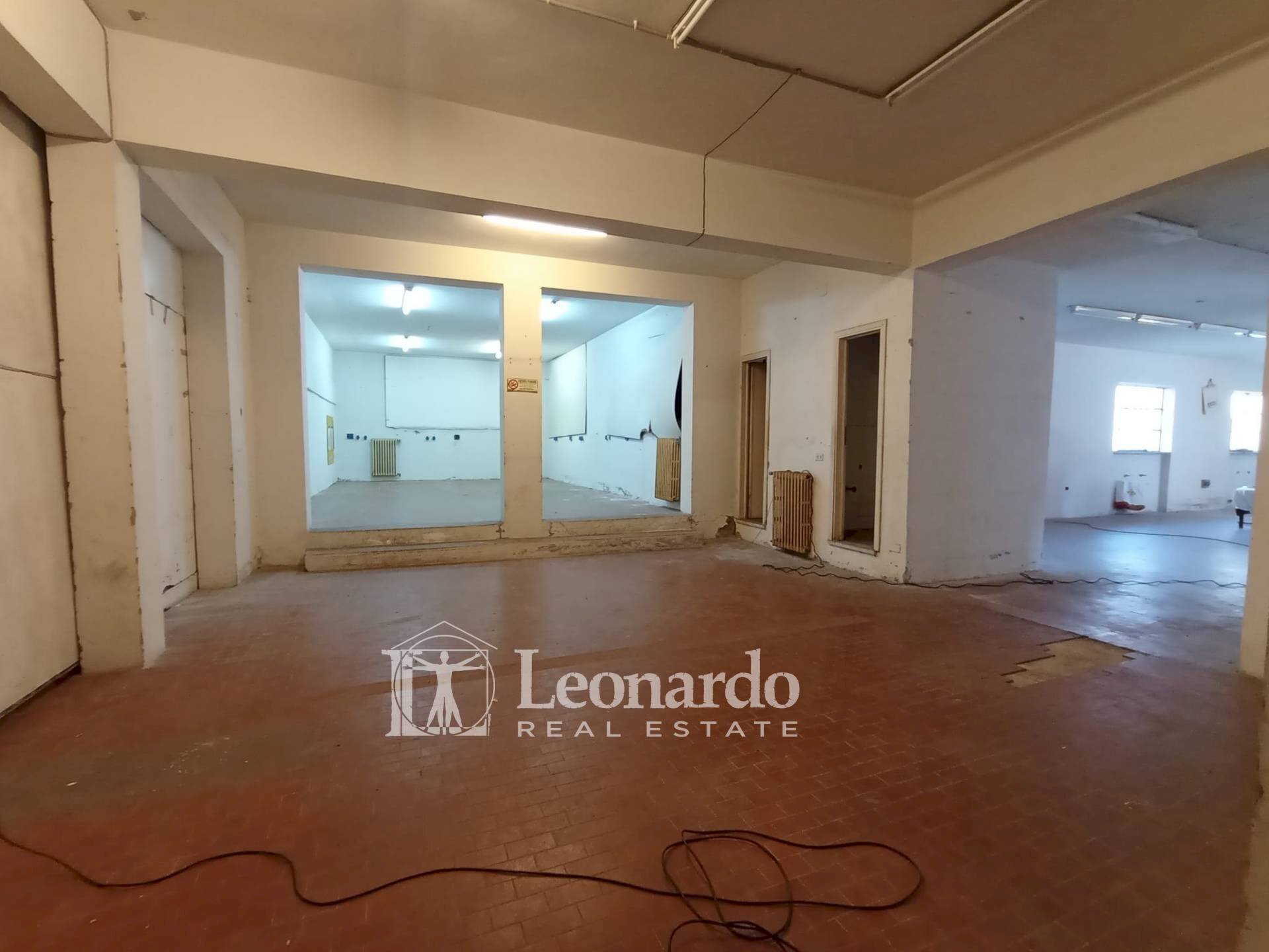 Foto 3 - Locale Commerciale via Roma, Massarosa - foto 3