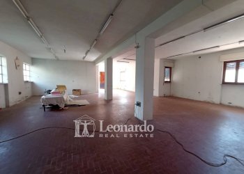 Foto 4 - Locale Commerciale via Roma, Massarosa - foto 4