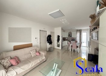 Foto 2 - Trilocale VIA GIANFROTTA, San Prisco - foto 2