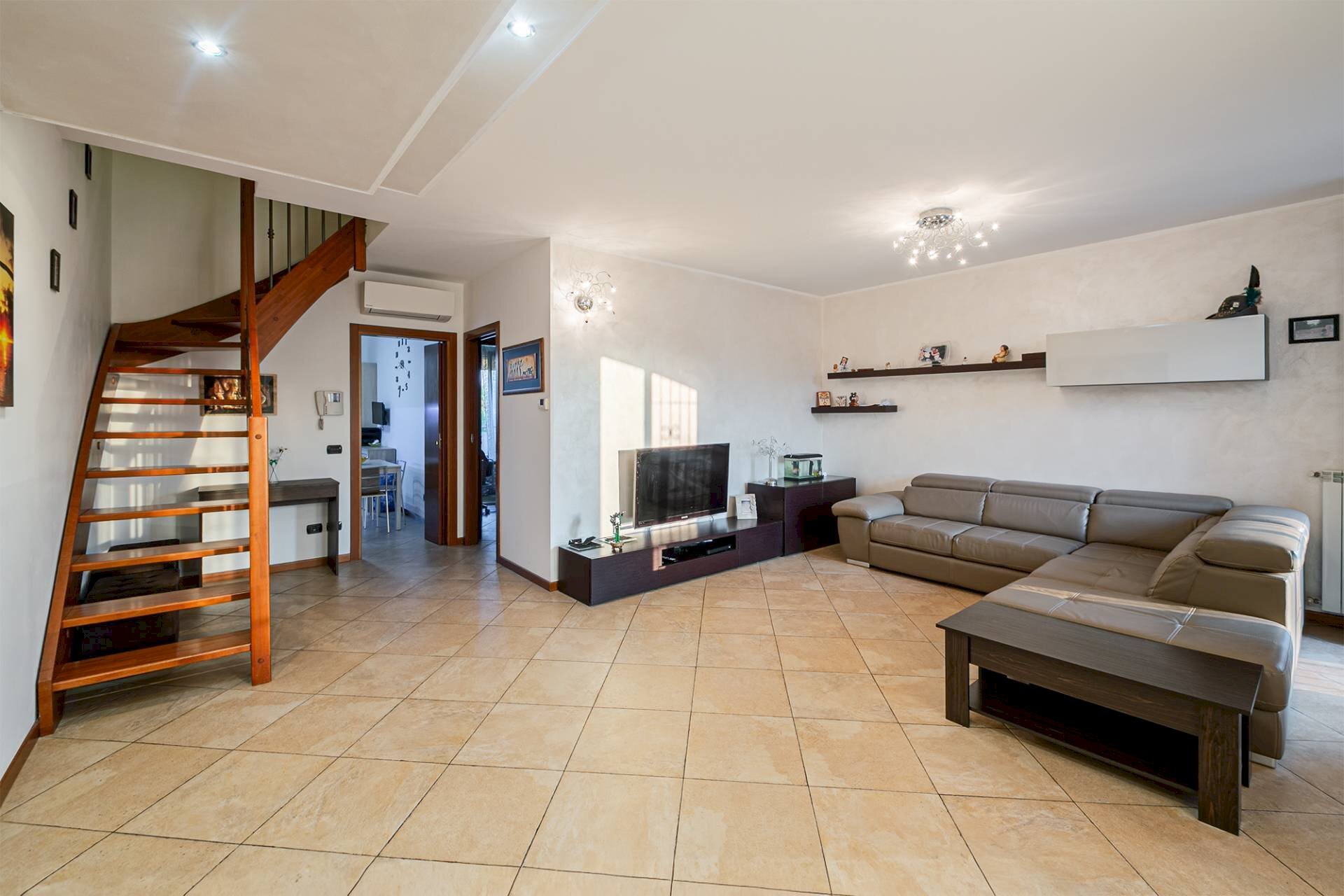 Foto 2 - Quadrilocale bernina
1066, Camparada - foto 2