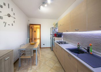 Foto 6 - Quadrilocale bernina
 
1066, Camparada - foto 6