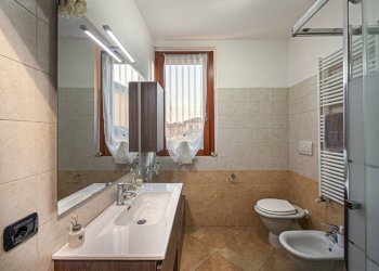 Foto 9 - Quadrilocale bernina
 
1066, Camparada - foto 9