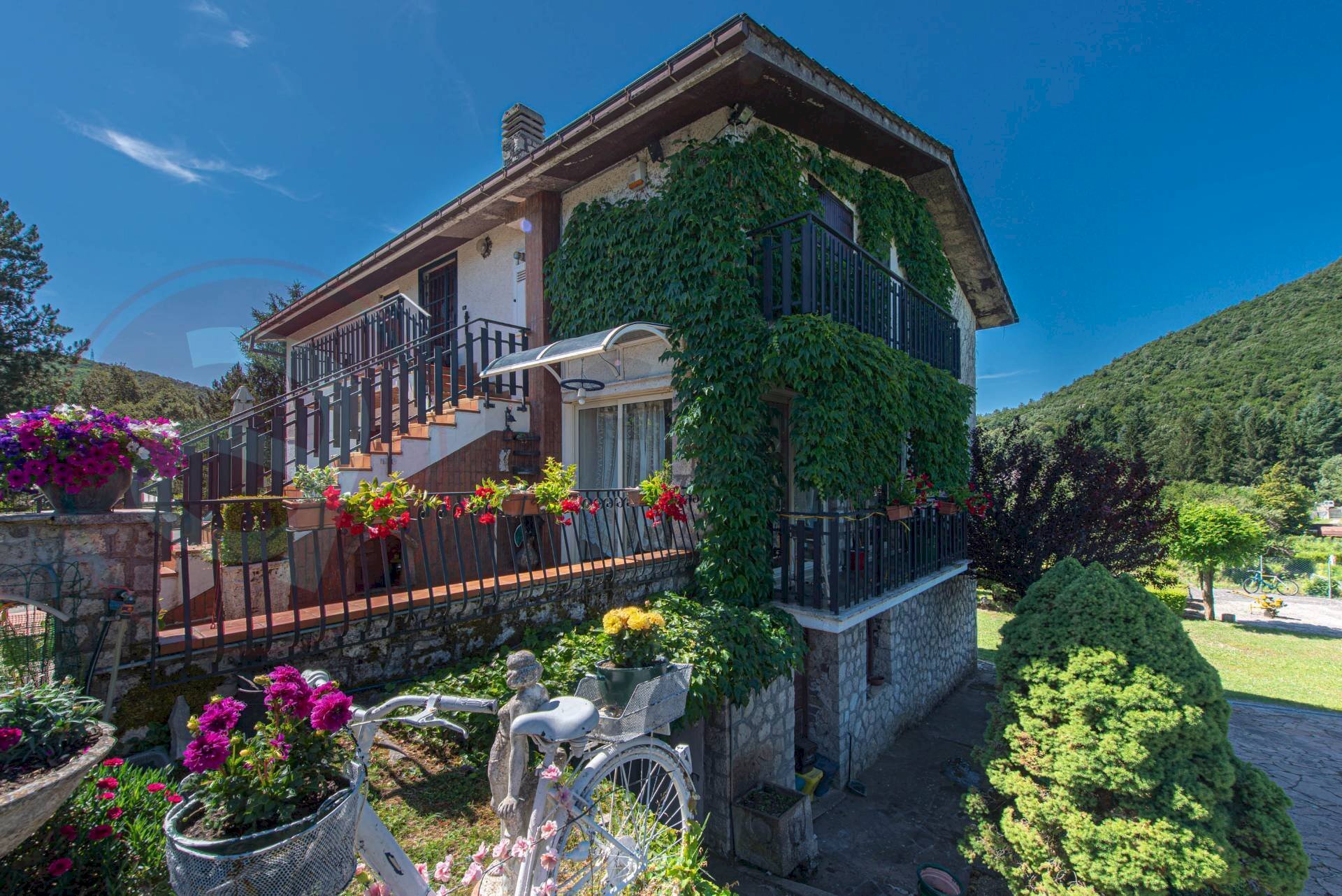 Foto 1 - Casa indipendente Via Selva di Anticoli
 
snc, Trevi nel Lazio - foto 1