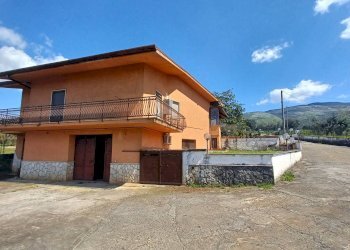 Foto 1 - Villa Via Auricola, Amaseno - photo 1