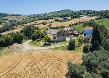 Foto 15 - Rustico Strada Picciano
 
17, Tavullia - foto 15