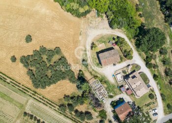 Foto 17 - Rustico Strada Picciano
 
17, Tavullia - foto 17