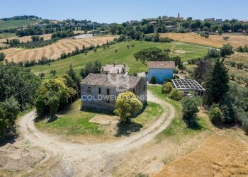 Foto 22 - Rustico Strada Picciano
 
17, Tavullia - foto 22