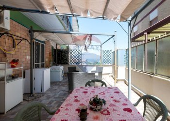 Terrazza - Trilocale VIA CAPRI
 
48, Monterotondo - foto 22