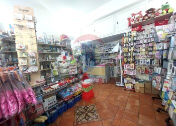 Dispensa di stoccaggio - Commercial Activity Via Del Bersagliere
 
39, Palermo - photo 2