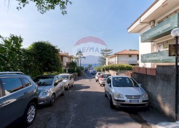 Edificio all\'aperto - Commercial Premises Via Antonello Da Messina
 
29, Aci Castello - photo 3