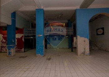 Parcheggio - Commercial Premises Via Antonello Da Messina
 
29, Aci Castello - photo 13