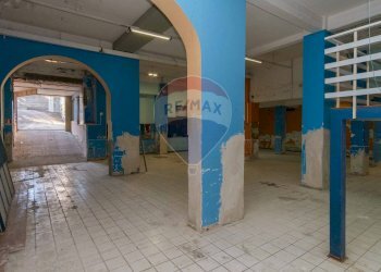 Non correlato - Commercial Premises Via Antonello Da Messina
 
29, Aci Castello - photo 15