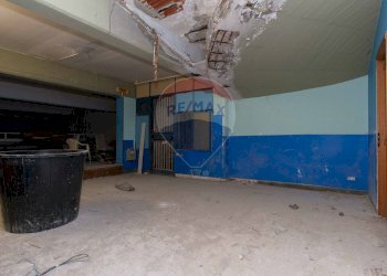 Parcheggio - Commercial Premises Via Antonello Da Messina
 
29, Aci Castello - photo 16