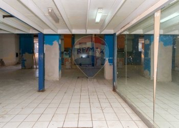 Parcheggio - Commercial Premises Via Antonello Da Messina
 
29, Aci Castello - photo 25