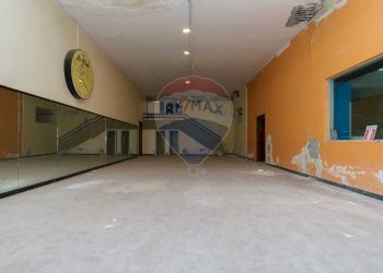 Terrazza - Commercial Premises Via Antonello Da Messina
 
29, Aci Castello - photo 27