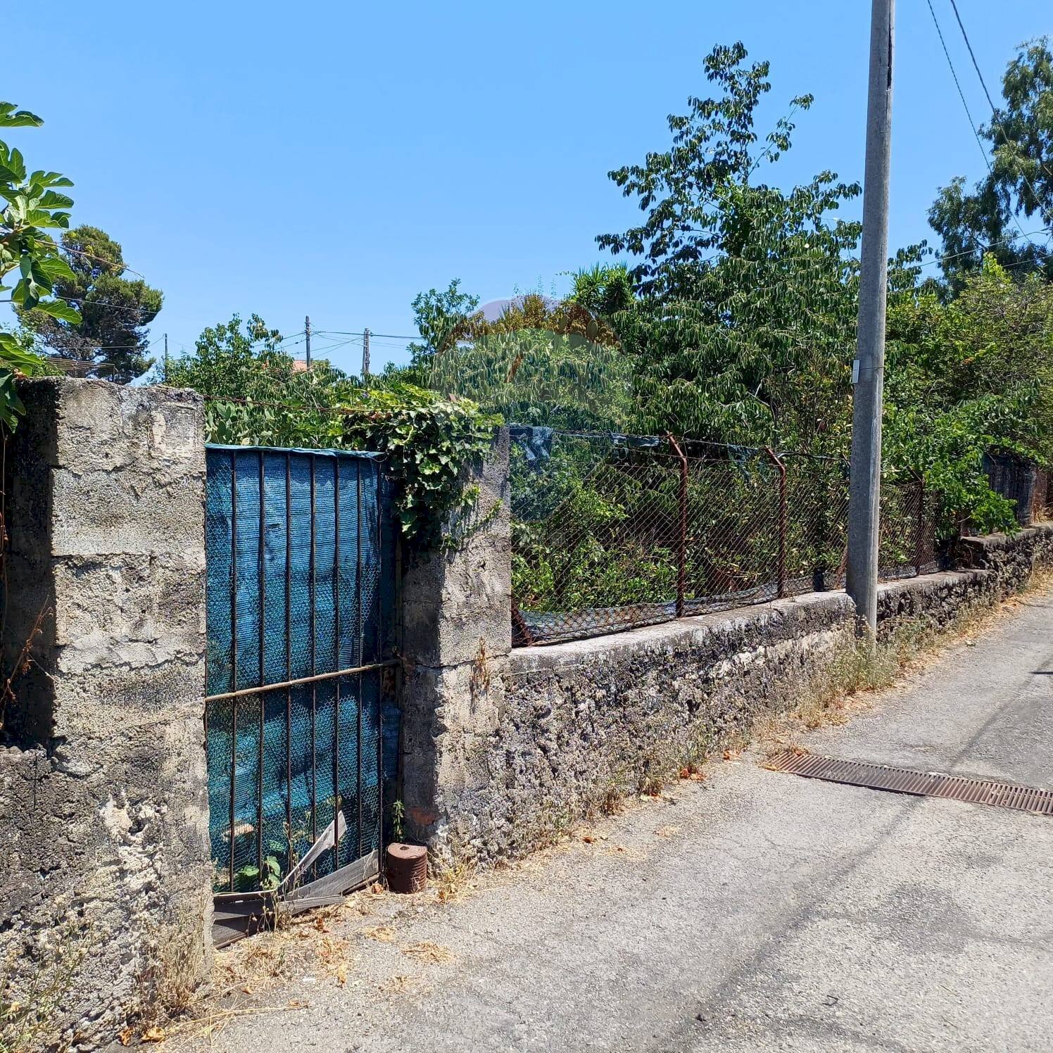 Ingresso pedonale - Terreno edificabile Via Gesualdo Bufalino
 
snc, Aci Sant'Antonio - foto 2