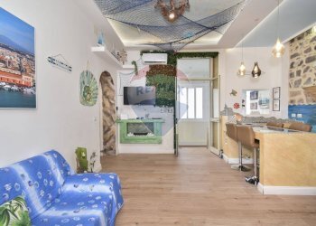 Sala da pranzo - Trilocale Via domenico tempio
 
30, Catania - foto 2