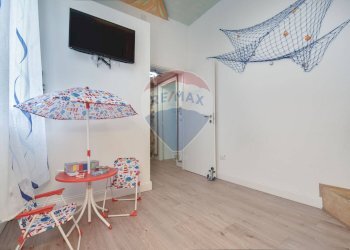 Sala da pranzo - Trilocale Via domenico tempio
 
30, Catania - foto 26