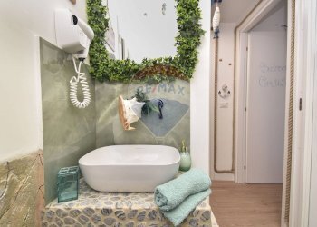 Bagno - Trilocale Via domenico tempio
 
30, Catania - foto 49