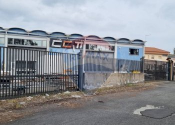 Casa all\'aperto - Capannone Contrada Piano Tavola
 
snc, Camporotondo Etneo - foto 1