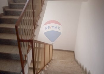 Scale - Appartamento Via Galileo Galilei
 
7, Caltagirone - foto 14