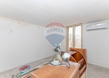 Camera / camera da letto - Bilocale via foresta
 
7, Caltagirone - foto 5