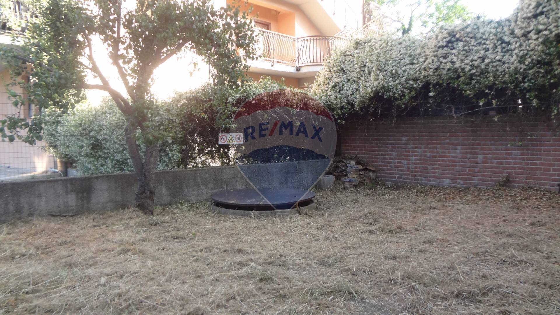 Giardino - Semi-detached house VIA MADONNA DEL PONTE
 
20, Fara Filiorum Petri - photo 2