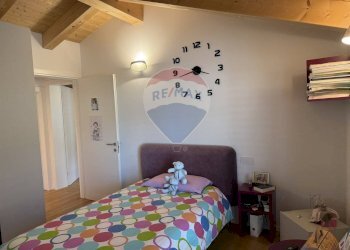 Camera / camera da letto - Villa I° Maggio
 
17/b, Ponte nelle Alpi - foto 31